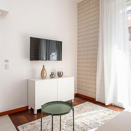 "Gold Fashion" - Residenza Duomo Citylife Apartment Милано Екстериор снимка